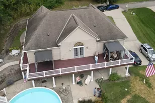 550 Aston View Ln, Cleves, OH 45002 - Photo 5