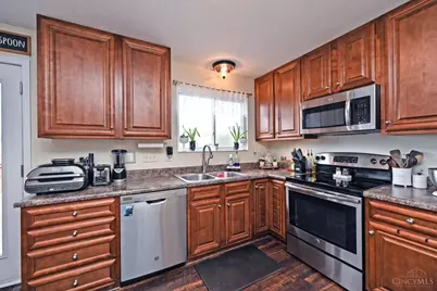 200 Lights Pointe Court, New Richmond, OH 45157 - Photo 13