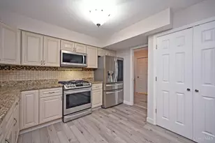 39 Rolling Hls Ct, Wyoming, OH 45215 - Photo 13