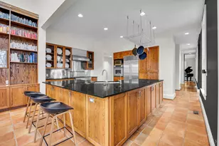 1126 Fuller St, Cincinnati, OH 45202 - Photo 15