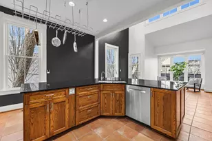 1126 Fuller St, Cincinnati, OH 45202 - Photo 19