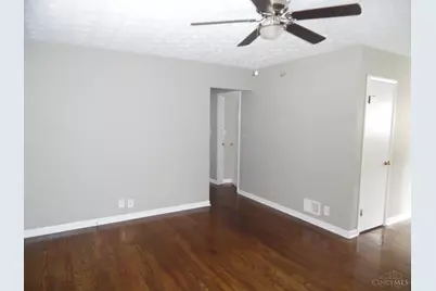 751 Springvale Drive, Hamilton, OH 45913 - Photo 3