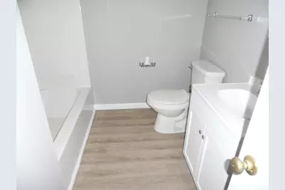 751 Springvale Drive, Hamilton, OH 45913 - Photo 13