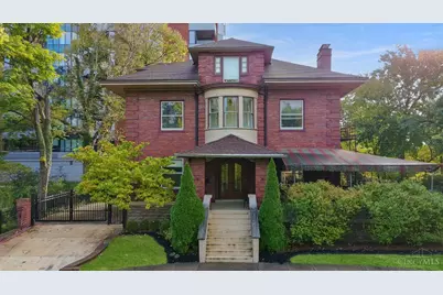 2100 St James Avenue, Cincinnati, OH 45206 - Photo 1