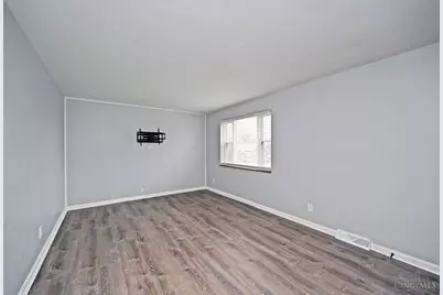 1378 Adams Road, Cincinnati, OH 45231 - Photo 5
