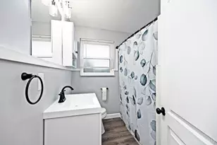 1378 Adams Rd, Cincinnati, OH 45231 - Photo 21