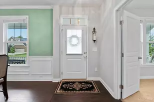 196 W Decatur Ln, Loveland, OH 45140 - Photo 3