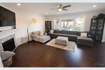 196 W Decatur Lane, Loveland, OH 45140 - Photo 9