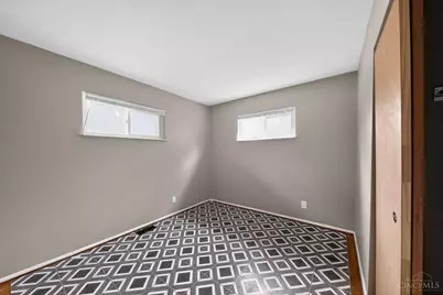 4305 Saint Lawrence Avenue, Cincinnati, OH 45205 - Photo 11