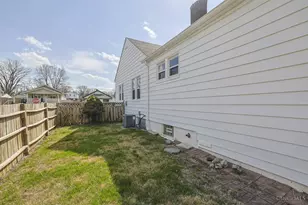 1832 Dallas Ave, Cincinnati, OH 45239 - Photo 33