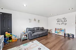 10584 Amity Dr, Aurora, IN 47001 - Photo 41