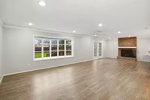 7926 Dunview Ct, Anderson Township, OH 45255 - Photo 5