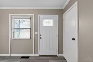 1931 Lotushill Dr, Springfield Township, OH 45240 - Photo 7