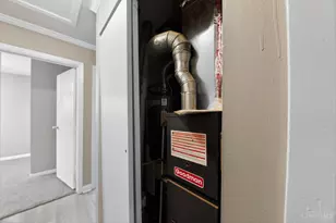 1931 Lotushill Dr, Springfield Township, OH 45240 - Photo 25