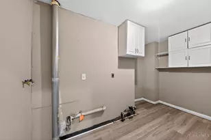 1931 Lotushill Dr, Springfield Township, OH 45240 - Photo 23