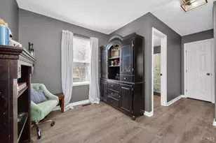 7674 Hyatts Ln, Hamilton Township, OH 45039 - Photo 17