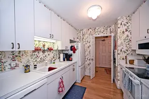 2444 Madison Rd, Cincinnati, OH 45208 - Photo 17