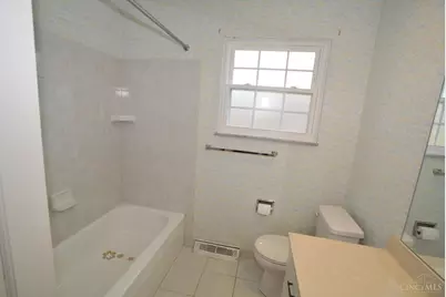 1064 Orinda Drive, Montgomery, OH 45249 - Photo 29