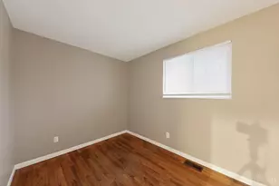 3250 Springdale Rd, Colerain Township, OH 45251 - Photo 7