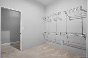 2241 Loth St, Cincinnati, OH 45219 - Photo 21