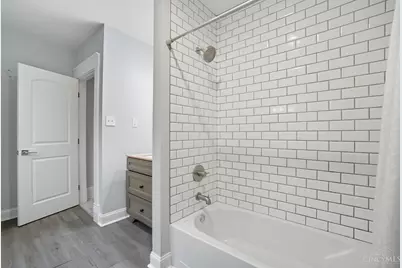 2241 Loth Street, Cincinnati, OH 45219 - Photo 39