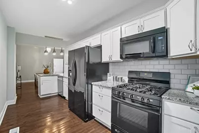 2241 Loth Street, Cincinnati, OH 45219 - Photo 13