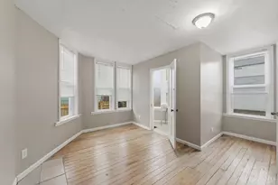 4700 Ward St, Cincinnati, OH 45227 - Photo 11