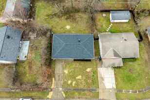 8719 Hood Ct, Springfield Township, OH 45231 - Photo 31