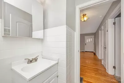 2192 Pinney Lane, Springfield Township, OH 45231 - Photo 17