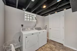 2192 Pinney Ln, Springfield Township, OH 45231 - Photo 15