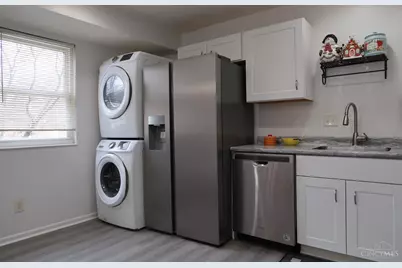 10220 Windswept Lane, Colerain Township, OH 45251 - Photo 9