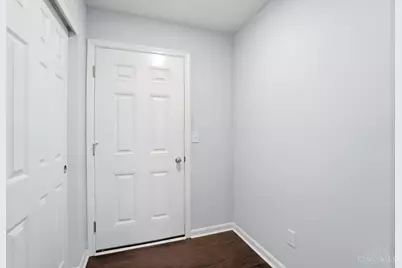 2244 Pine Valley Drive, Hamilton, OH 45013 - Photo 23