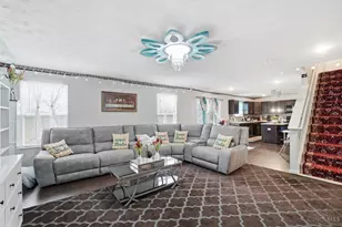 2244 Pine Valley Dr, Hamilton, OH 45013 - Photo 9