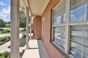 2961 Parkwood Dr, Troy, OH 45373 - Photo 5