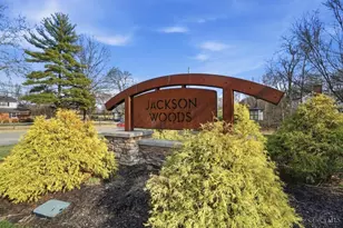 729 Harper Ln, Miami Township, OH 45140 - Photo 9