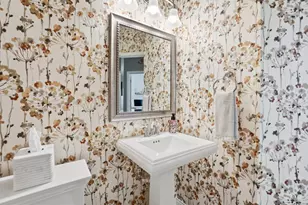 729 Harper Ln, Miami Township, OH 45140 - Photo 37