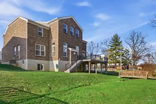 729 Harper Ln, Miami Township, OH 45140 - Photo 5