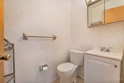 9369 Ranchill Drive, Cincinnati, OH 45231 - Photo 15