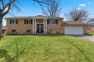 322 Reichard Dr, Vandalia, OH 45377 - Photo 1