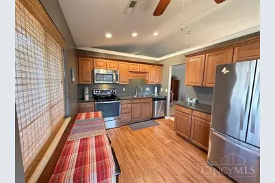 621 Covedale Avenue #3, Delhi Township, OH 45238 - Photo 3