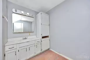 1659 Devils Backbone Rd, Green Township, OH 45233 - Photo 23