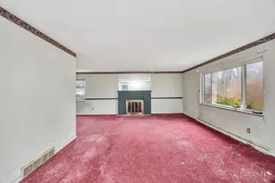 1659 Devils Backbone Rd, Green Township, OH 45233 - Photo 3