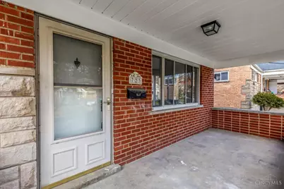 723 Wilbud Drive, Cincinnati, OH 45205 - Photo 3