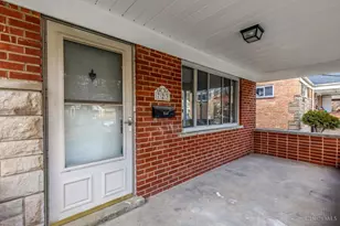 723 Wilbud Dr, Cincinnati, OH 45205 - Photo 3