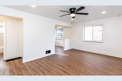 723 Wilbud Drive, Cincinnati, OH 45205 - Photo 13