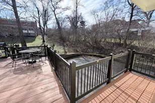 5671 Julmar Dr, Green Township, OH 45238 - Photo 7