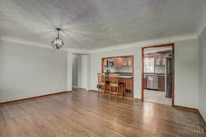 565 Sonny Lane, Union Township, OH 45244 - Photo 9