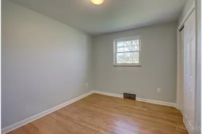 565 Sonny Lane, Union Township, OH 45244 - Photo 15