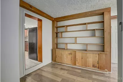 565 Sonny Lane, Union Township, OH 45244 - Photo 11