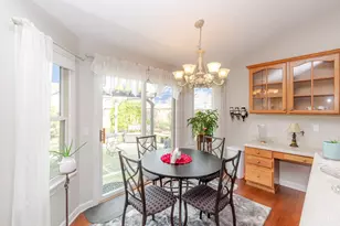 7335 Melinda Dr, Butler Twp, OH 45414 - Photo 17